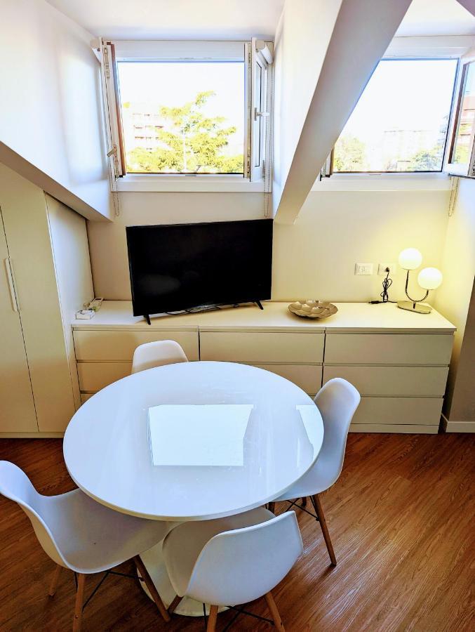 Monza Apartments Экстерьер фото
